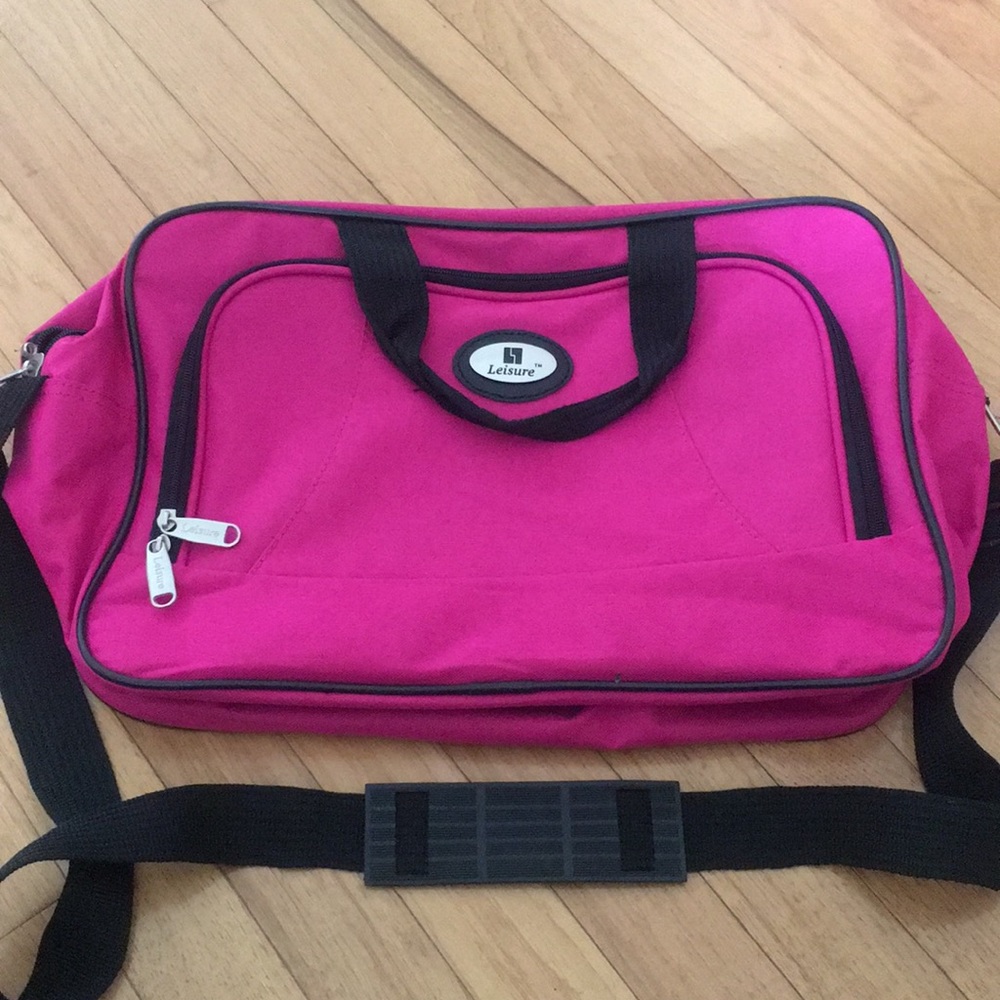Leisure Pink small duffel bag carry on